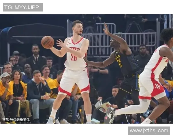 火箭与勇士激战抢七重播回顾精彩瞬间与关键时刻分析